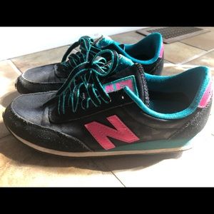 New Balance black sneakers